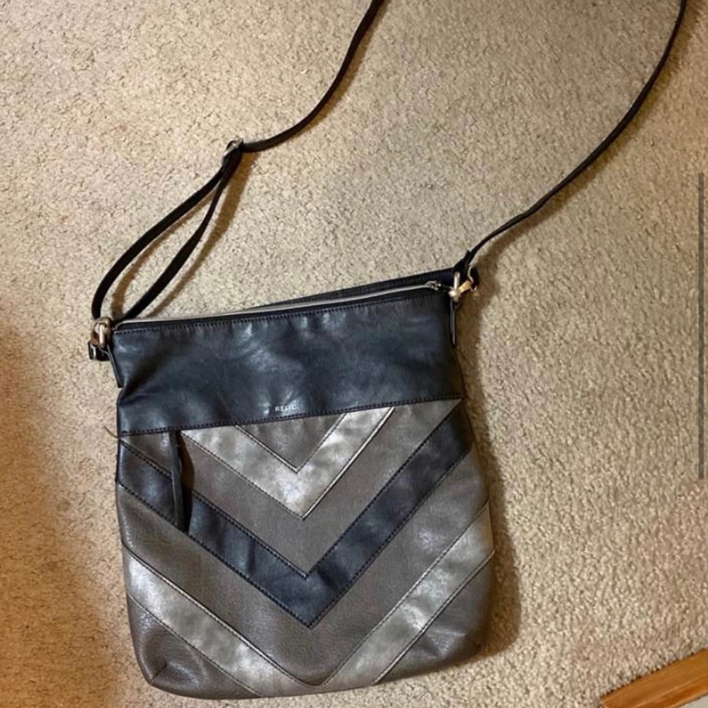 🔆Relic Crossbody Purse🔆